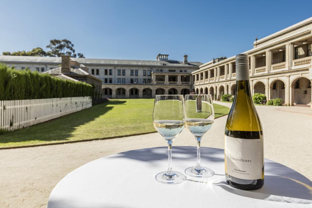 Lancemore Mansion Hotel Werribee Park Екстер'єр фото