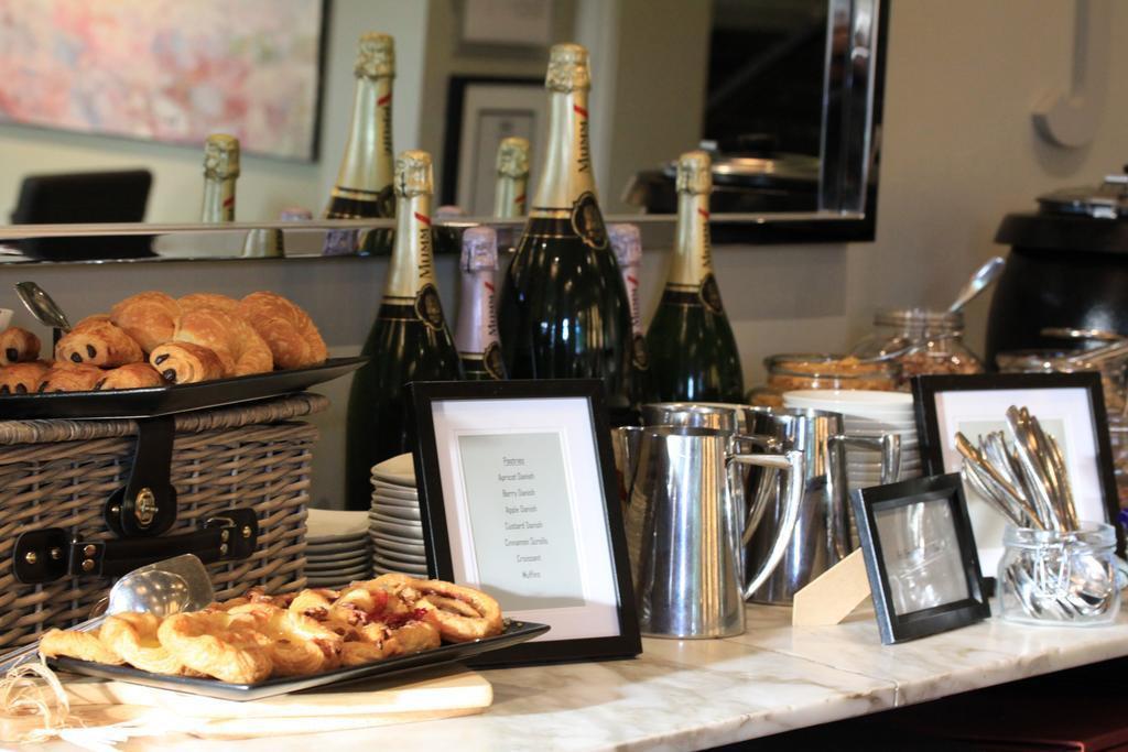Lancemore Mansion Hotel Werribee Park Екстер'єр фото
