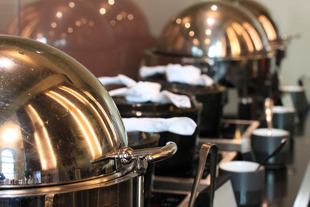 Lancemore Mansion Hotel Werribee Park Екстер'єр фото
